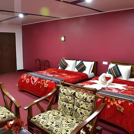 Hotel The Mount View By Liyozi Leasiure Nuwara Eliya Esterno foto