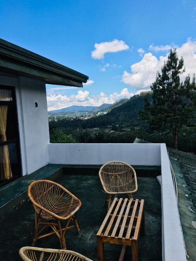 Hotel The Mount View By Liyozi Leasiure Nuwara Eliya Esterno foto