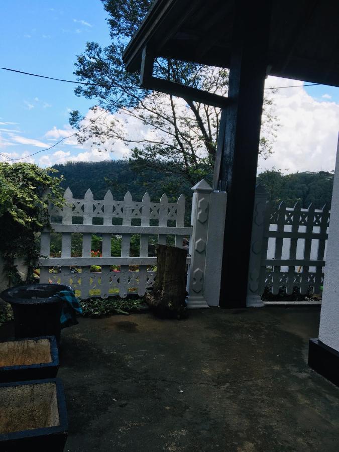 Hotel The Mount View By Liyozi Leasiure Nuwara Eliya Esterno foto