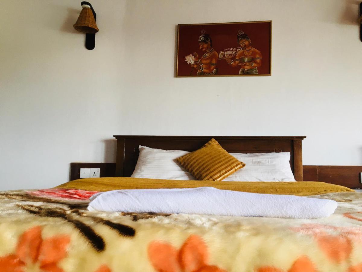 Hotel The Mount View By Liyozi Leasiure Nuwara Eliya Esterno foto