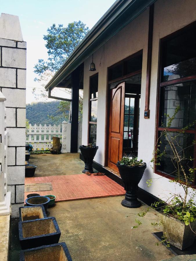 Hotel The Mount View By Liyozi Leasiure Nuwara Eliya Esterno foto