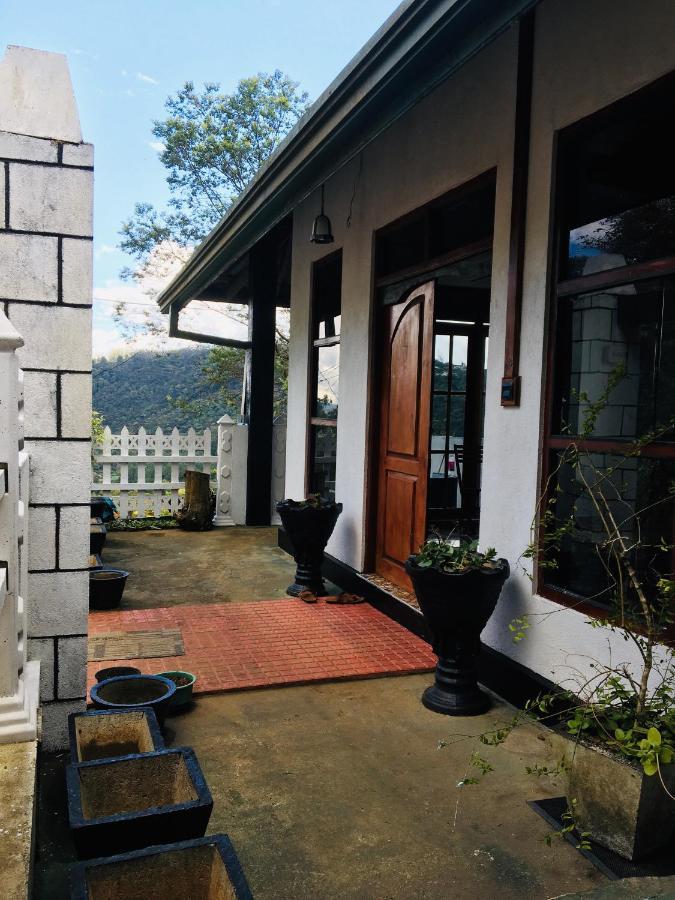Hotel The Mount View By Liyozi Leasiure Nuwara Eliya Esterno foto