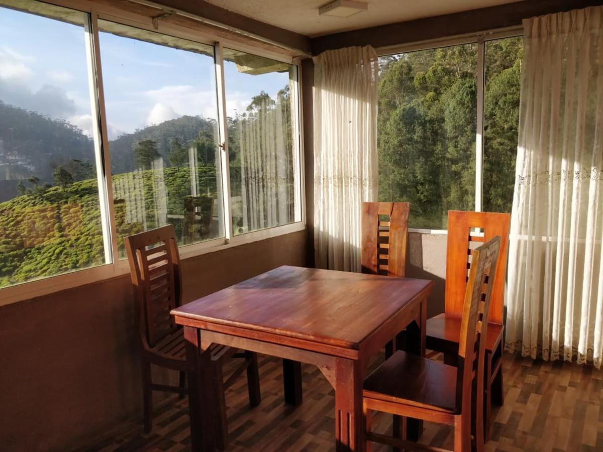Hotel The Mount View By Liyozi Leasiure Nuwara Eliya Esterno foto