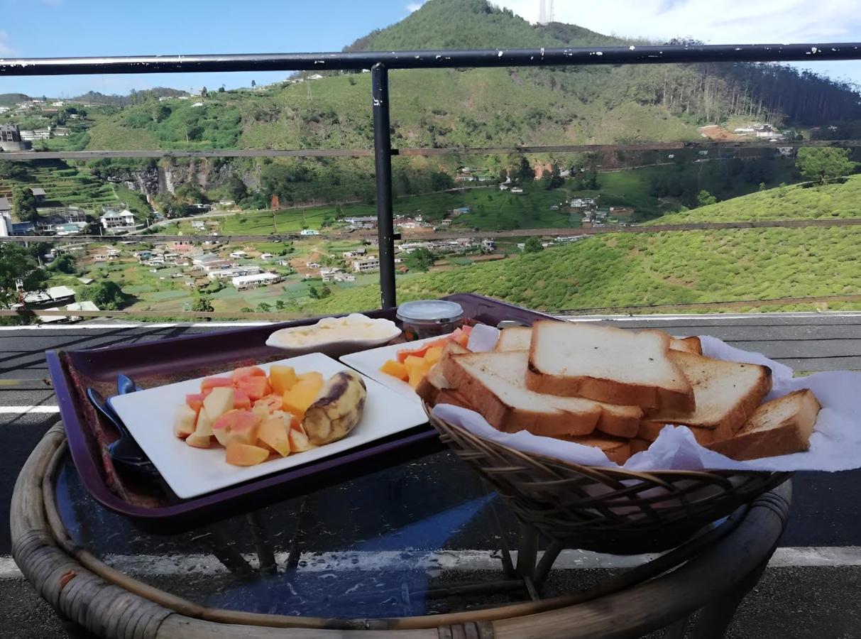 Hotel The Mount View By Liyozi Leasiure Nuwara Eliya Esterno foto