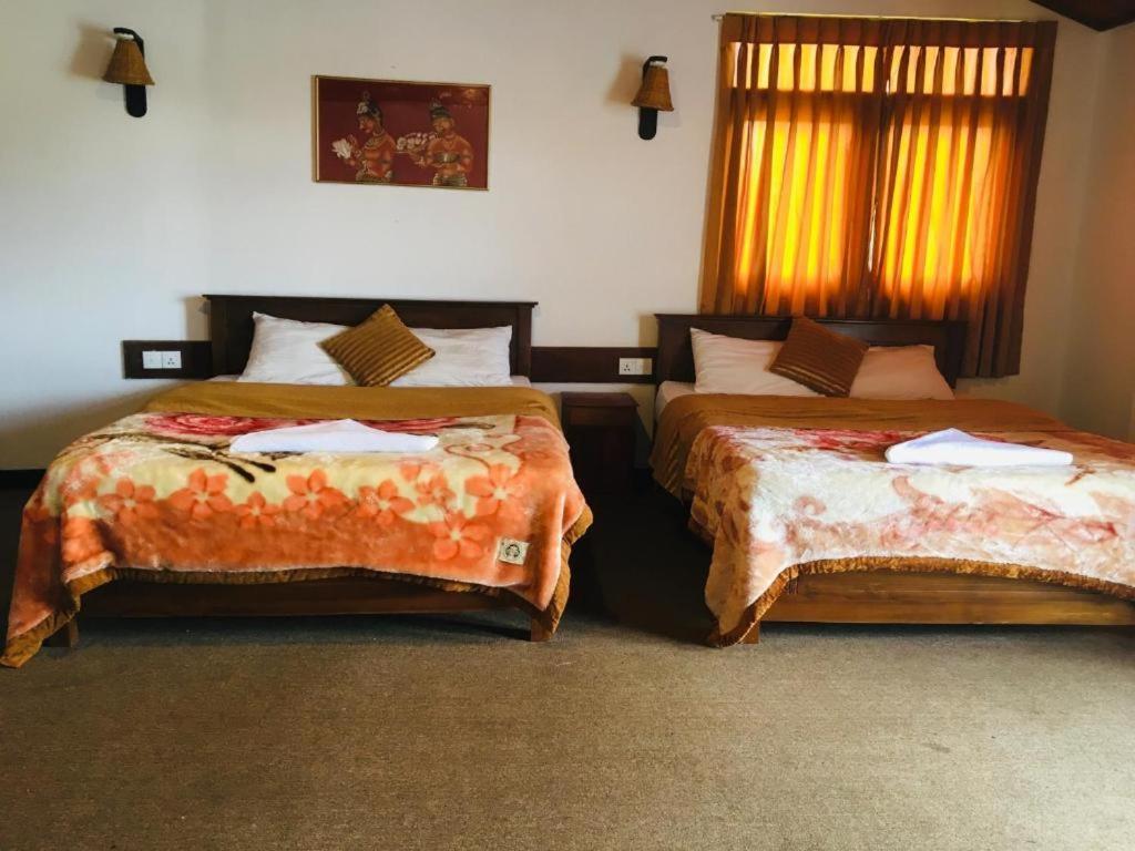 Hotel The Mount View By Liyozi Leasiure Nuwara Eliya Esterno foto